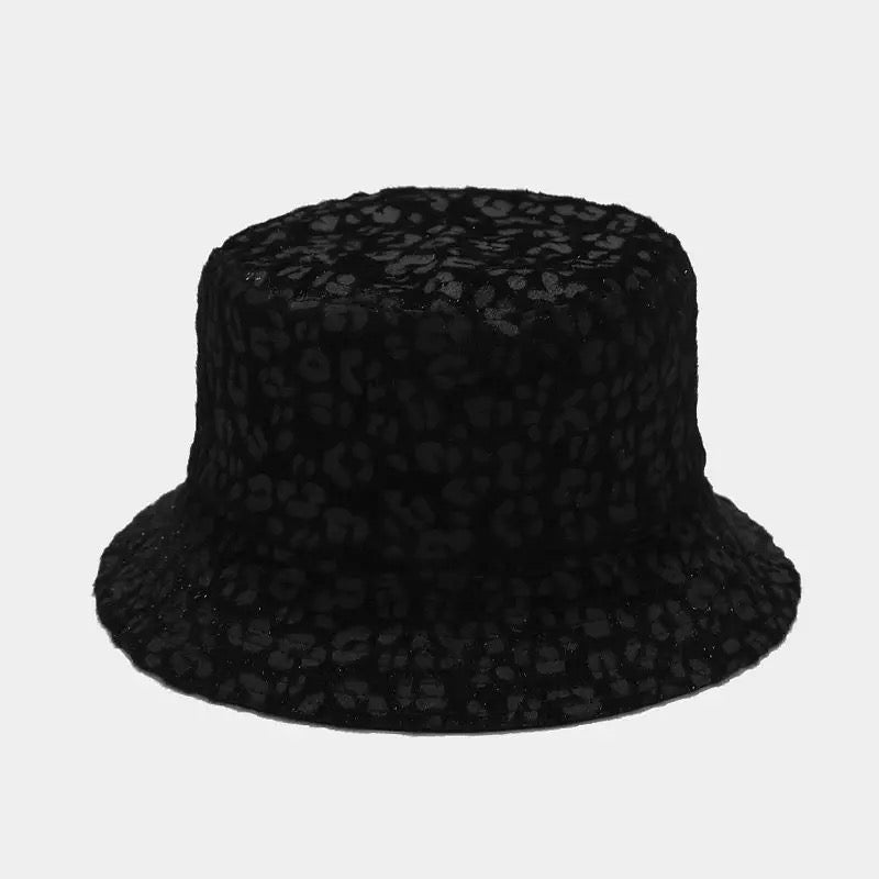 THE LEOPARD BUCKET HAT - Black